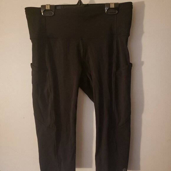 Lululemon Capri's - Picture 1 of 2